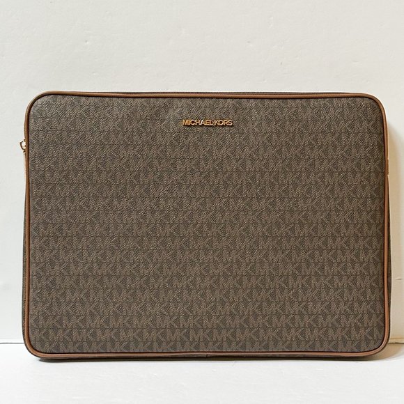 Michael Kors Accessories - Michael Kors Jet Set Travel Large Laptop Case MK Brown